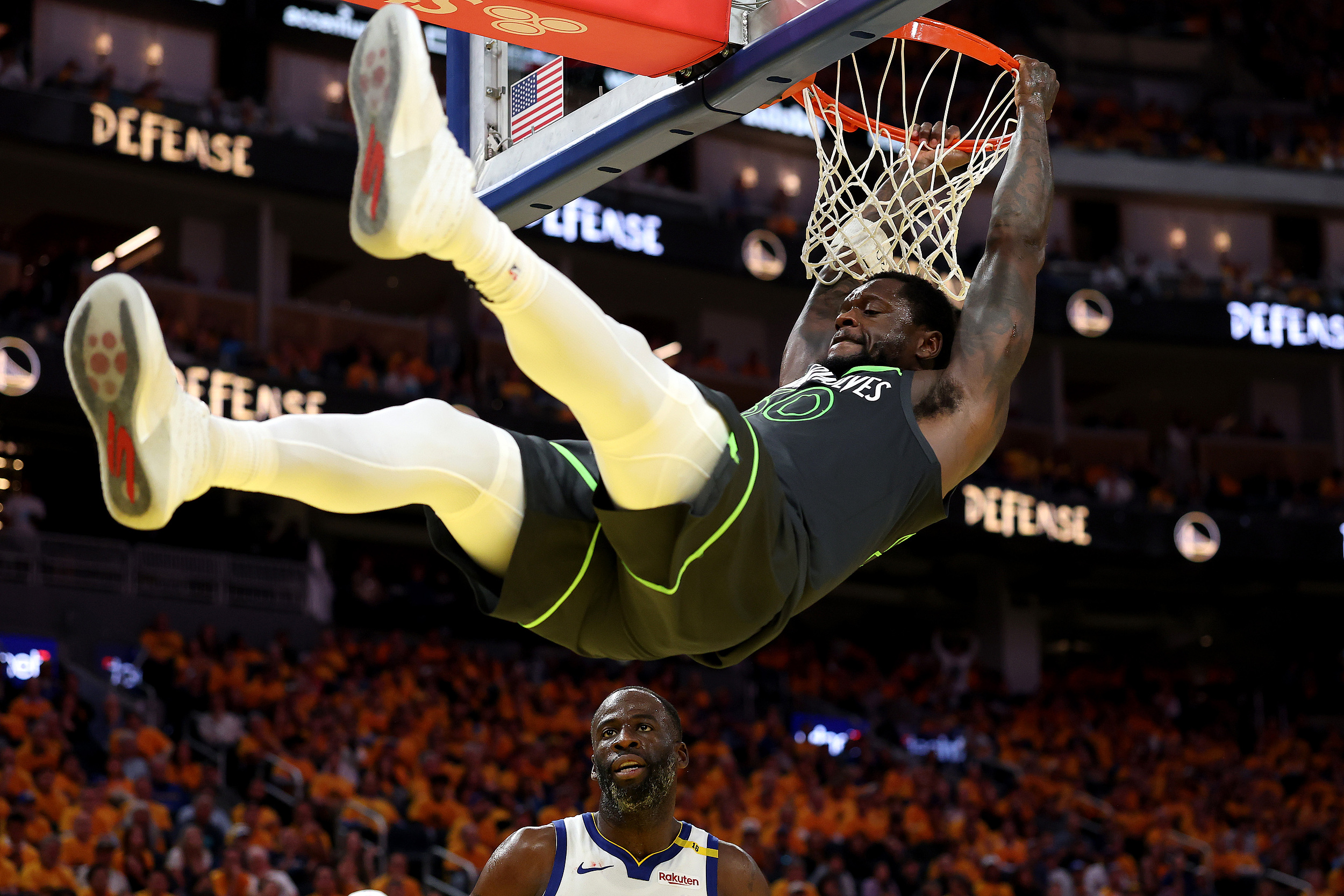 😥追梦谈兰德尔G2末节遭DNP：尽管他当场表现不佳，但我不赞成这种做法