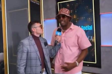 九游体育官网-皮尔斯：詹姆斯长期以来都是GOAT，但他的时代已结束且该退役了